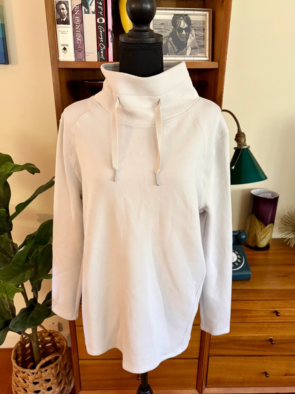 SPANX AirEssentials Ivory Pullover (Neutral)